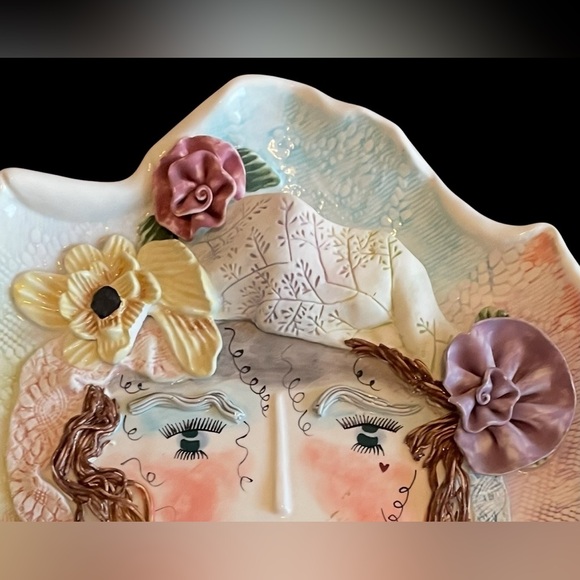 Rare! Ellen Williams "Garden Girls" Collection by Ganz - Decorative Wall Plate - Picture 3 of 12